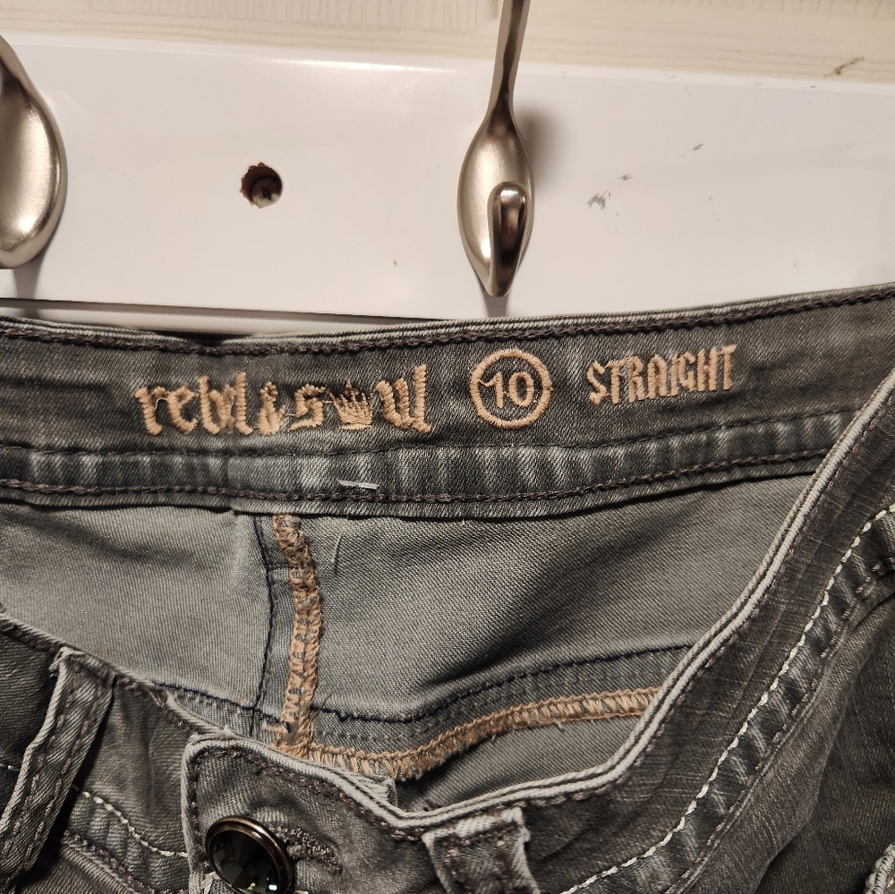 Gray Jeans - Picture 2 of 3